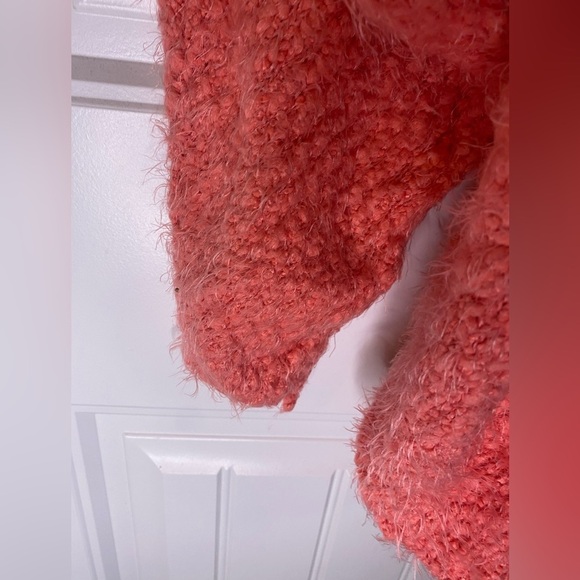 Urban Outfitters Coral fuzzy cropped cardigan - Picture 7 of 7